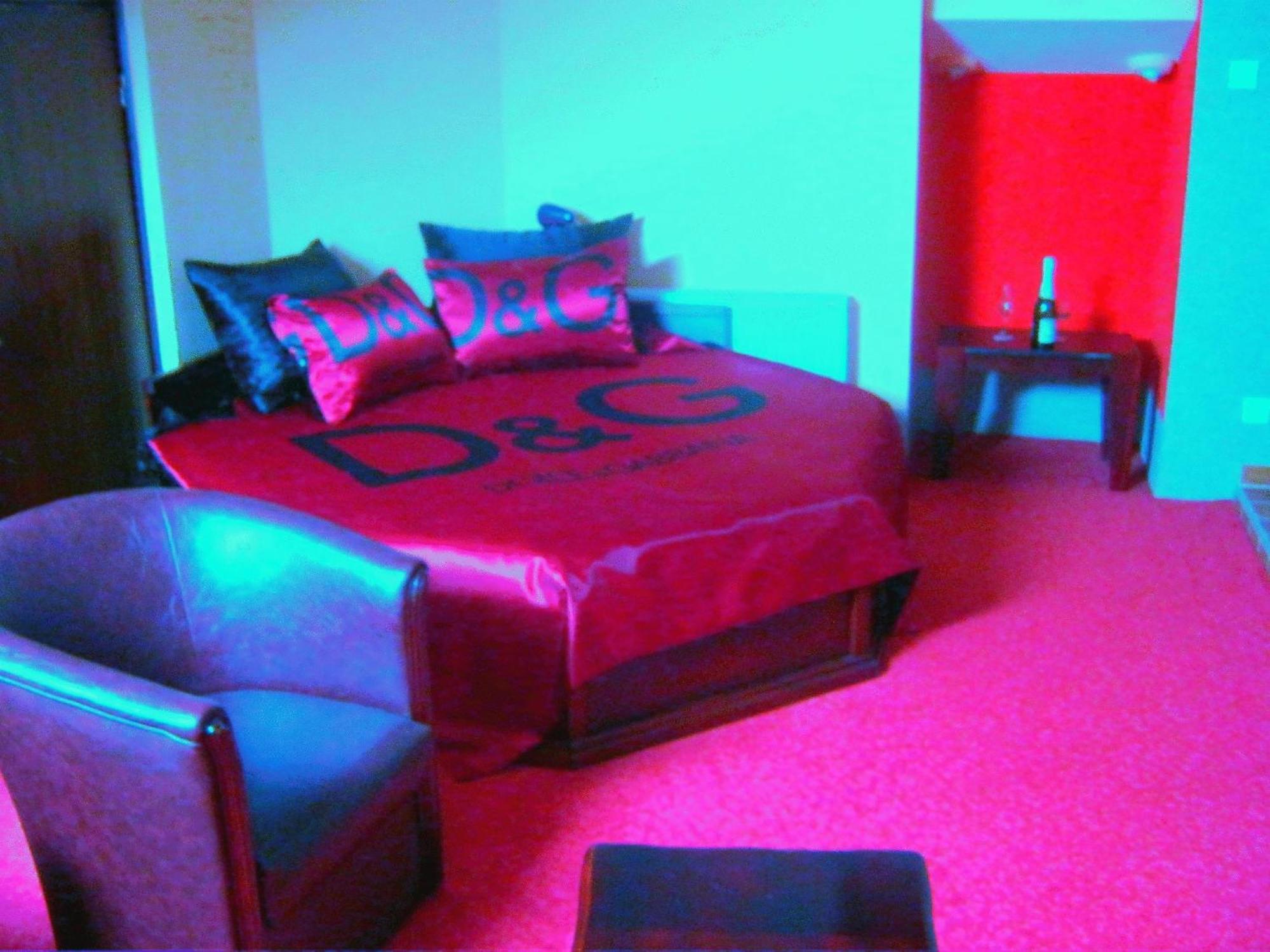 Hotel Vila Mitic Luxx Spa Centar レスコヴァツ エクステリア 写真